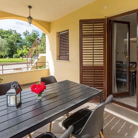 Apartment In Sveti Lovrec - Istrien 47117