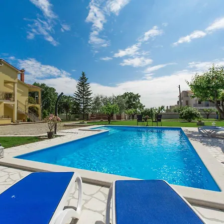 Apartment In Sveti Lovrec - Istrien 47117